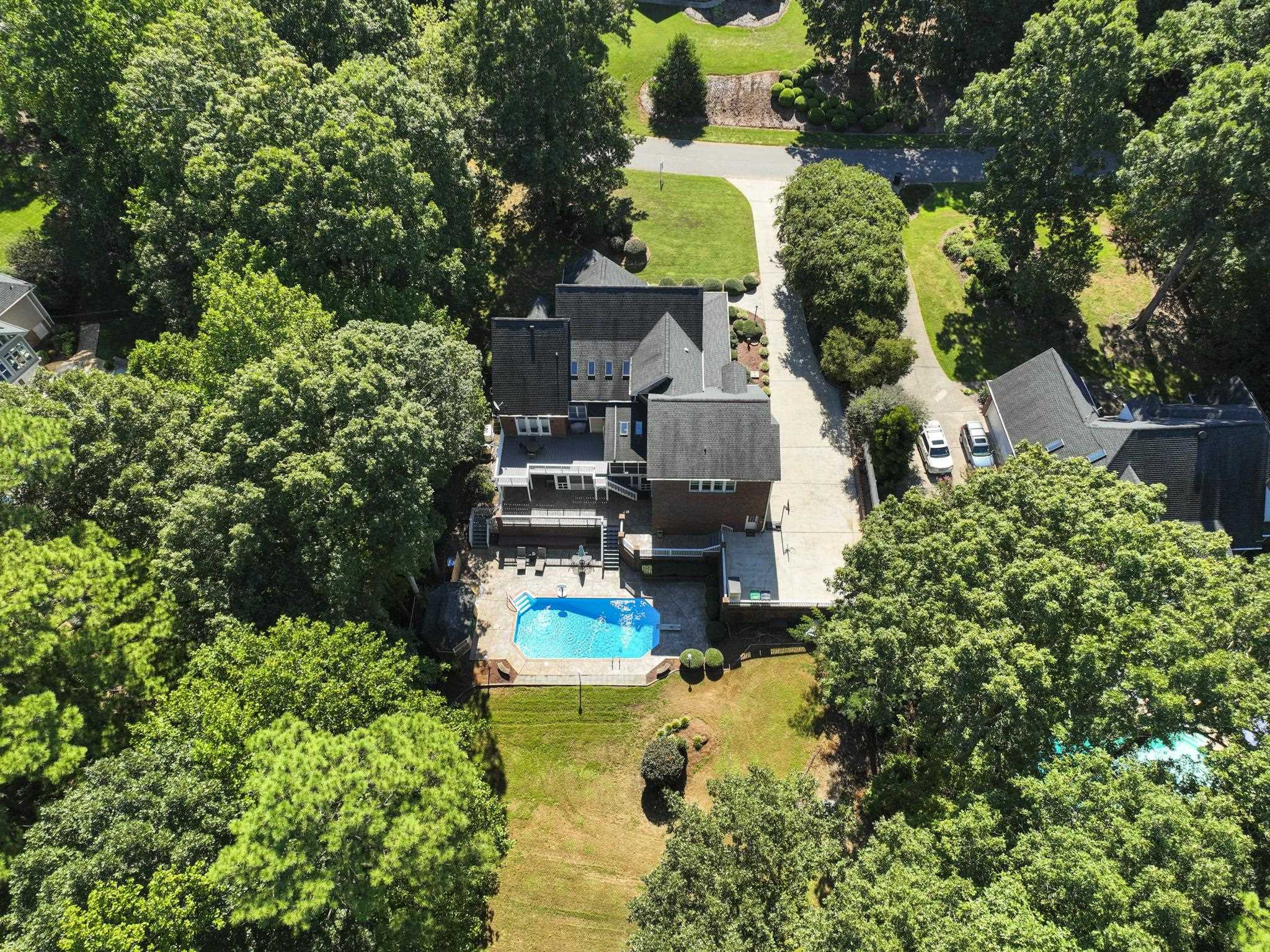 5637 Pine Drive