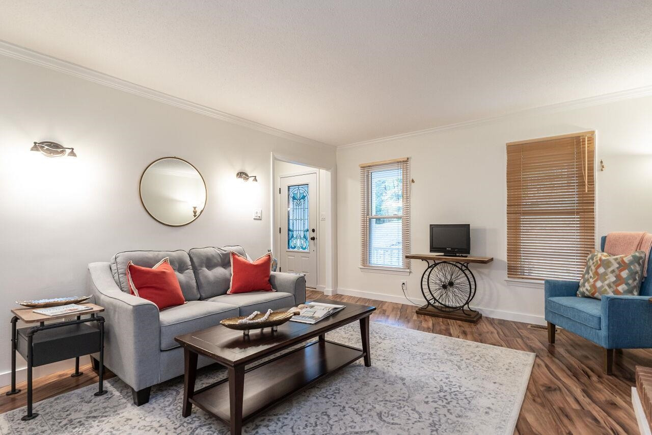 5521 Centennial Drive