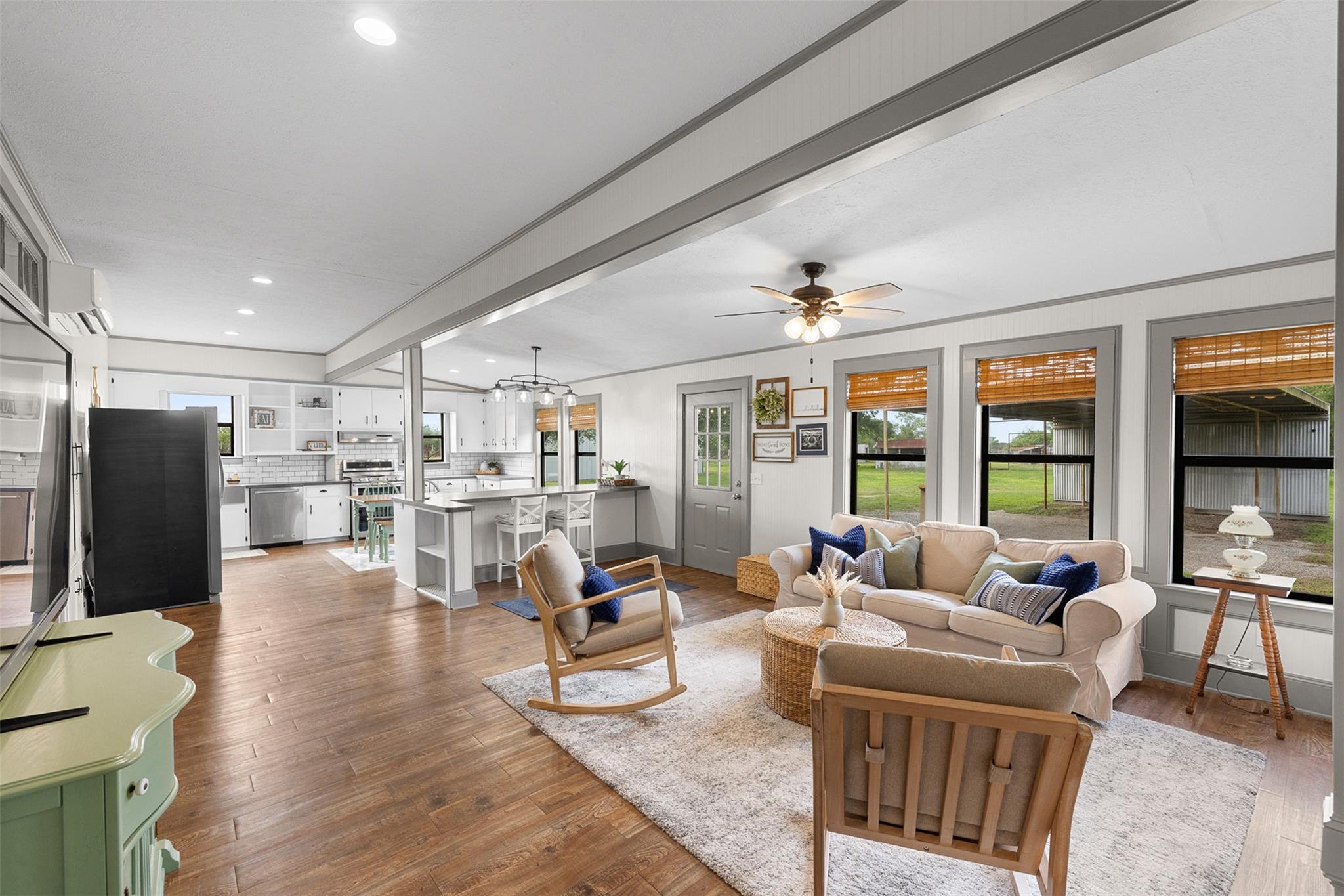 2158 County Road 225
