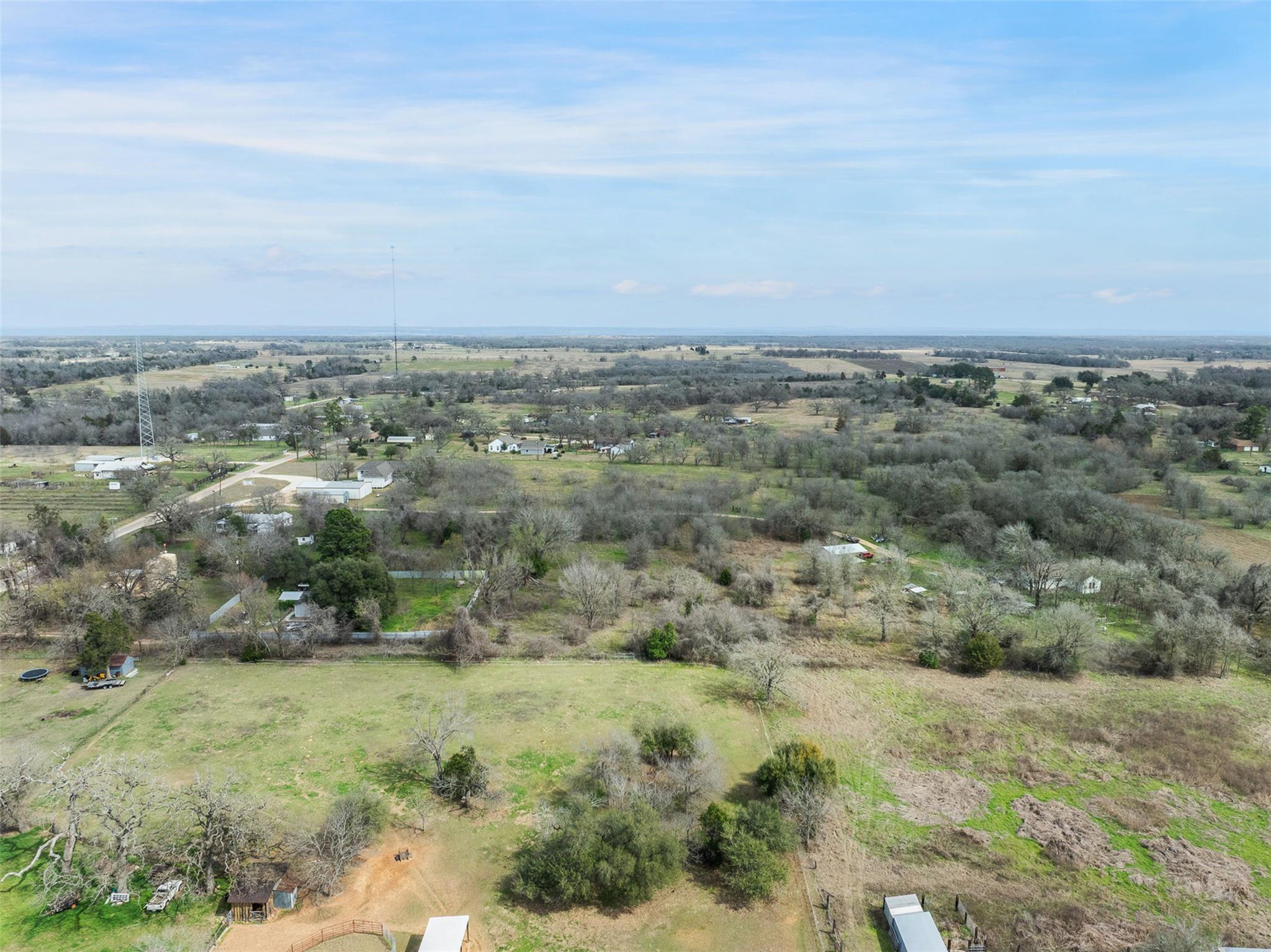 420 County Road 232 LOOP