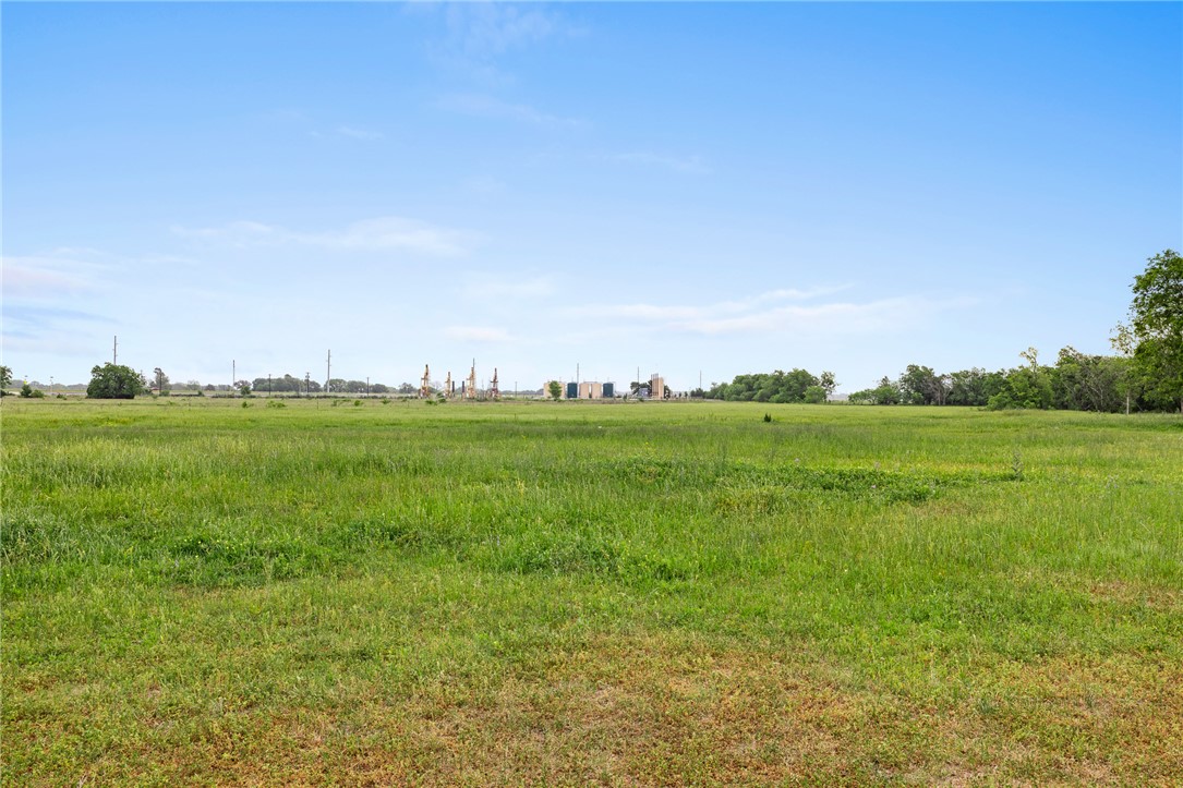 10825 West State Highway 21