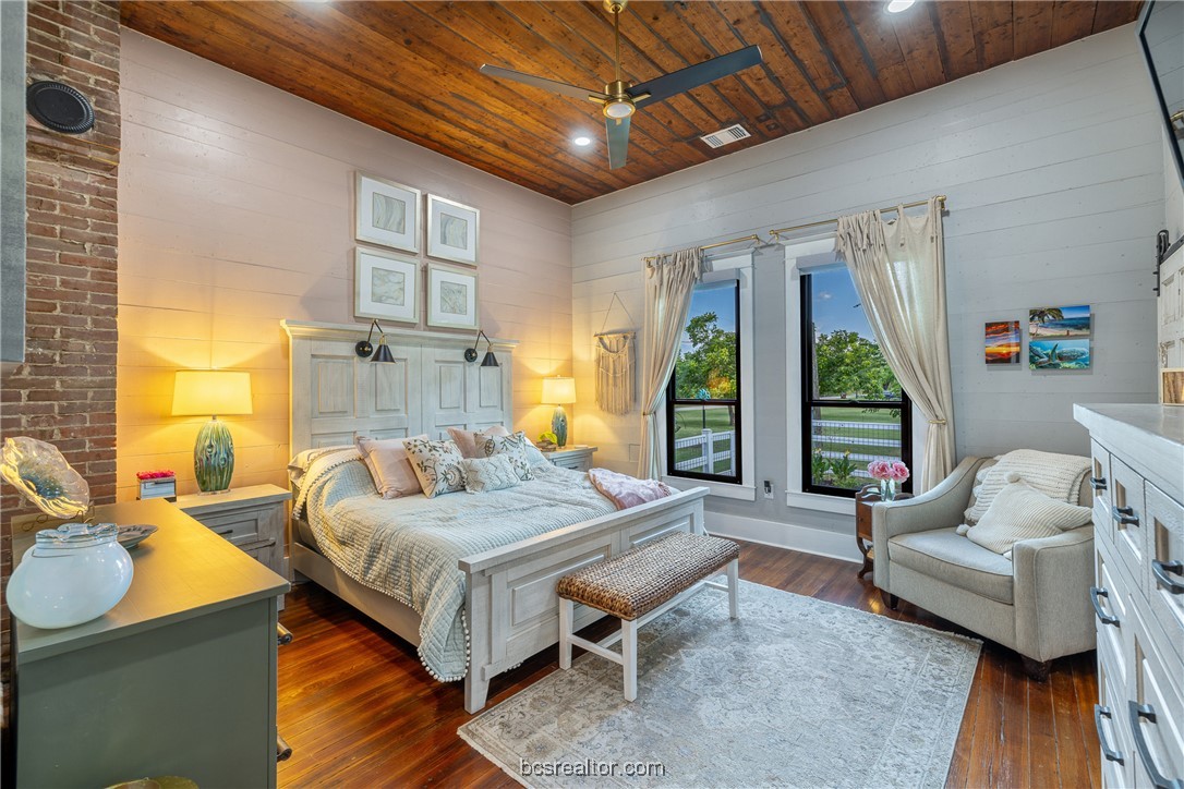 413 County Road 410