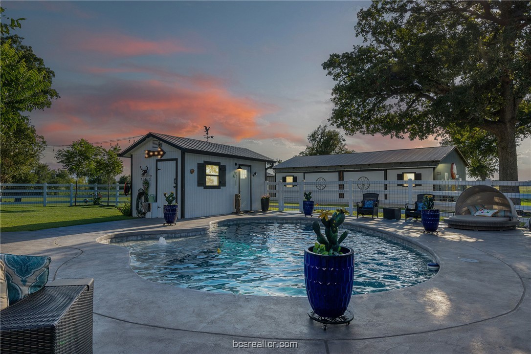 413 County Road 410