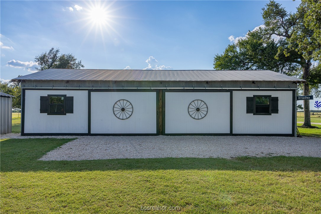 413 County Road 410