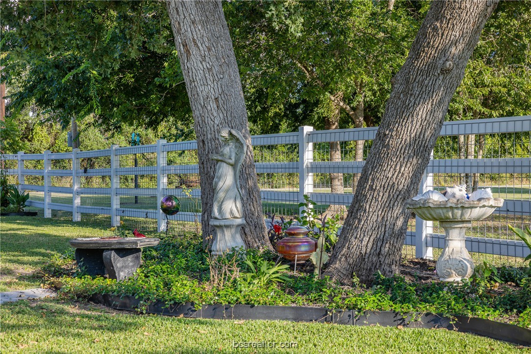 413 County Road 410