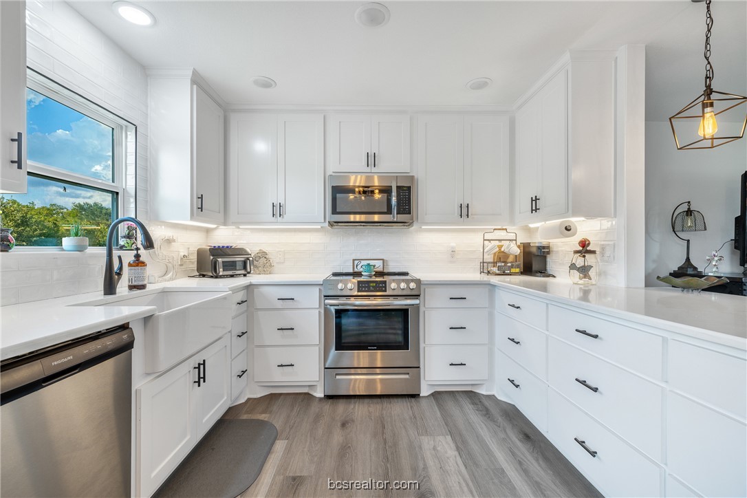 413 County Road 410