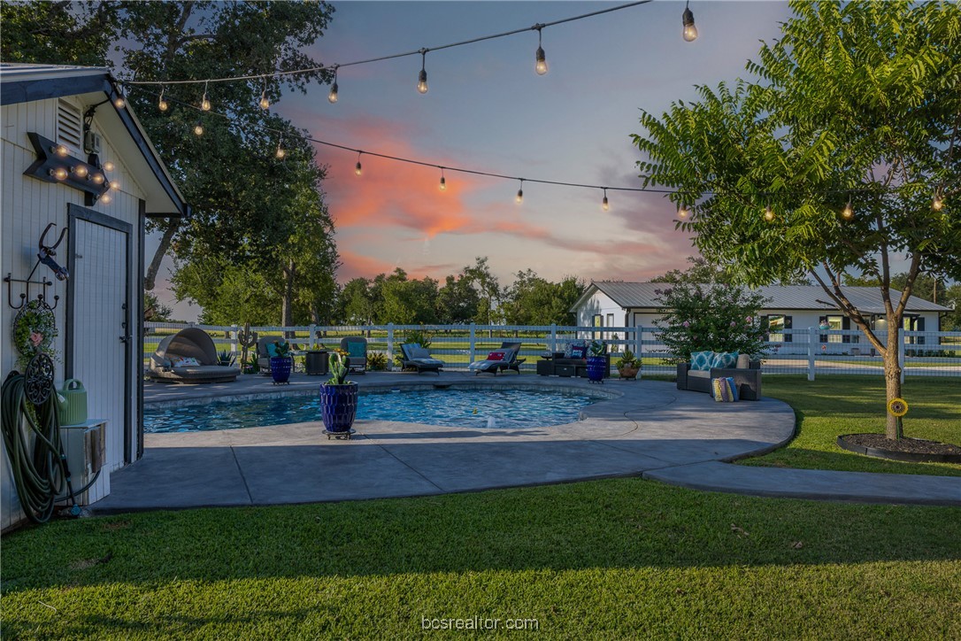413 County Road 410
