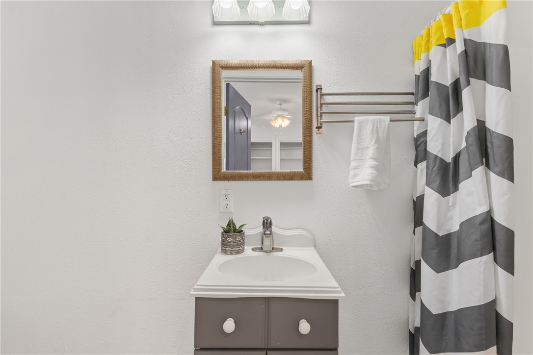 10860 County Road 272