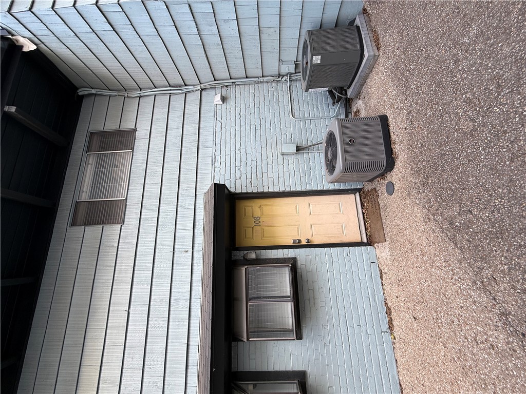 2413 Leon Street 108