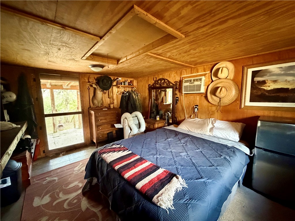 3950 Private Road 2015