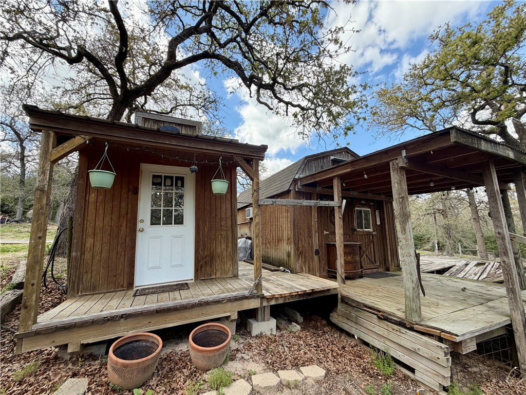 3950 Private Road 2015