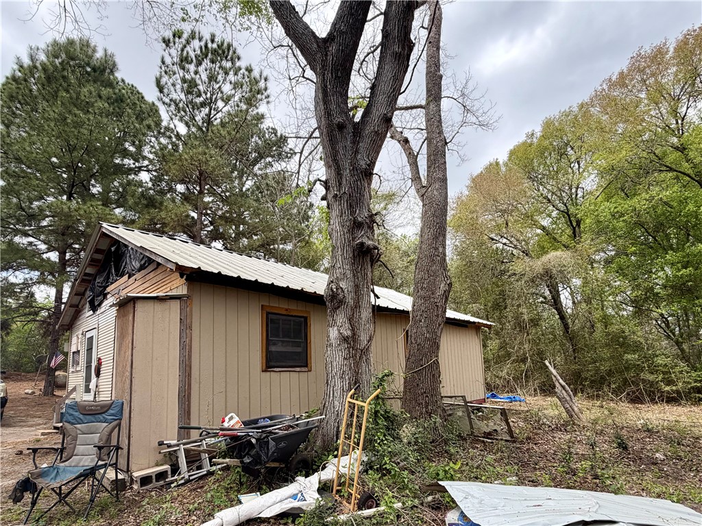 1280 Lakeview Drive
