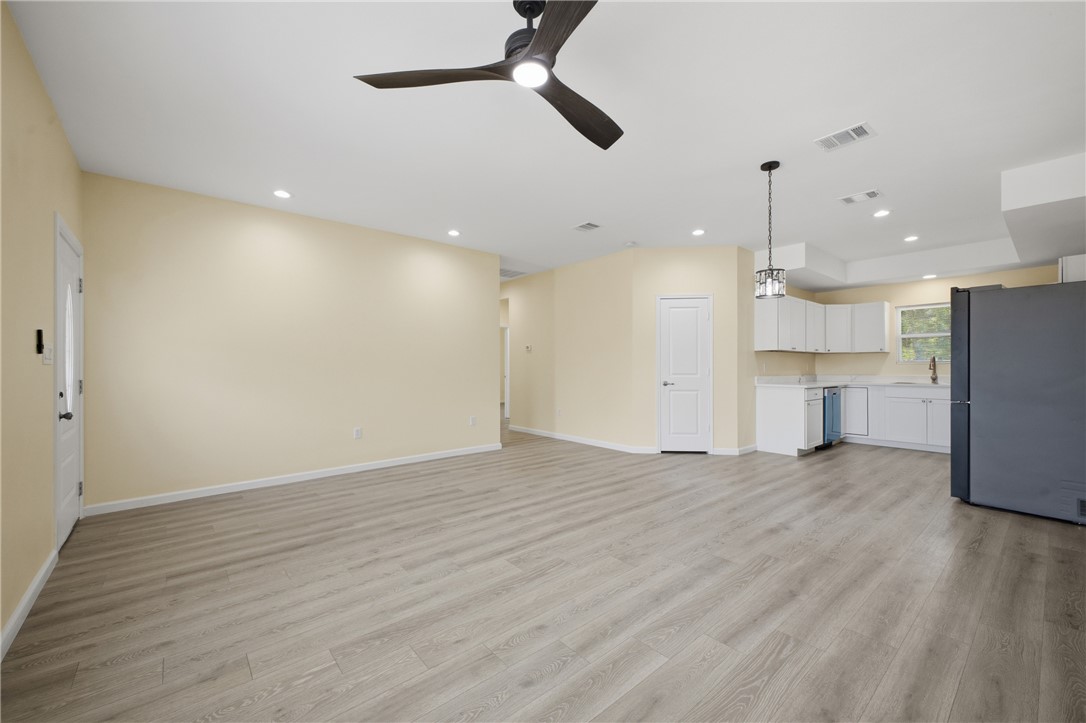 100 Walnut Circle