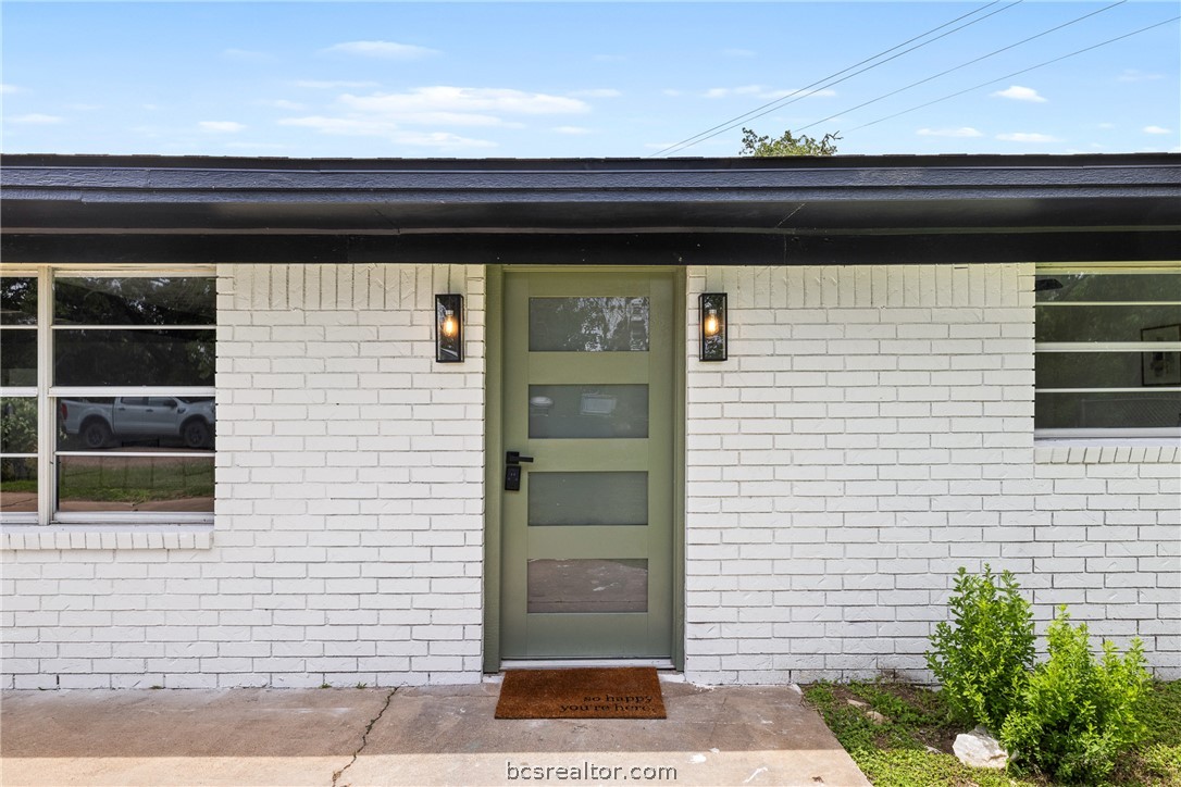 100 Shady Oaks Lane