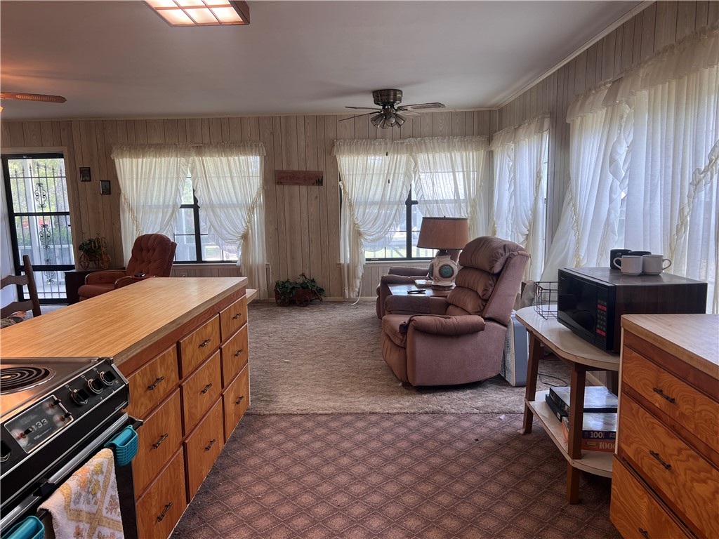 310 Shadow Oak Lane
