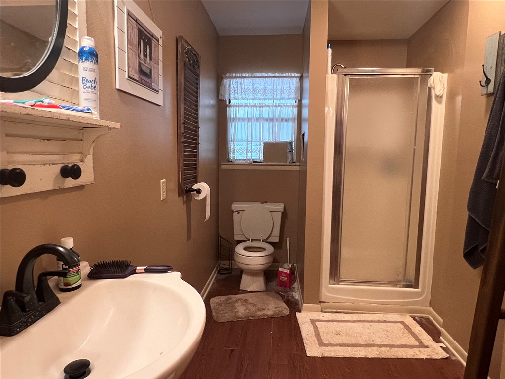 310 Shadow Oak Lane