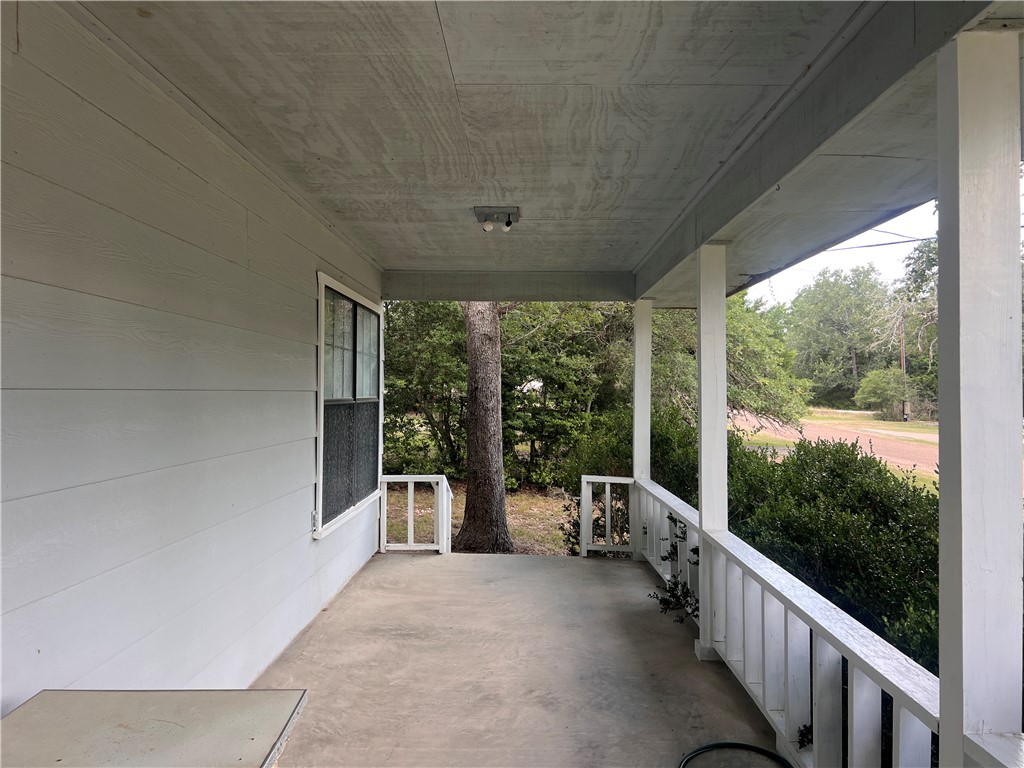 310 Shadow Oak Lane