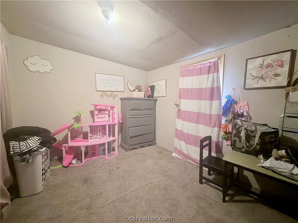 952 Timber Ridge