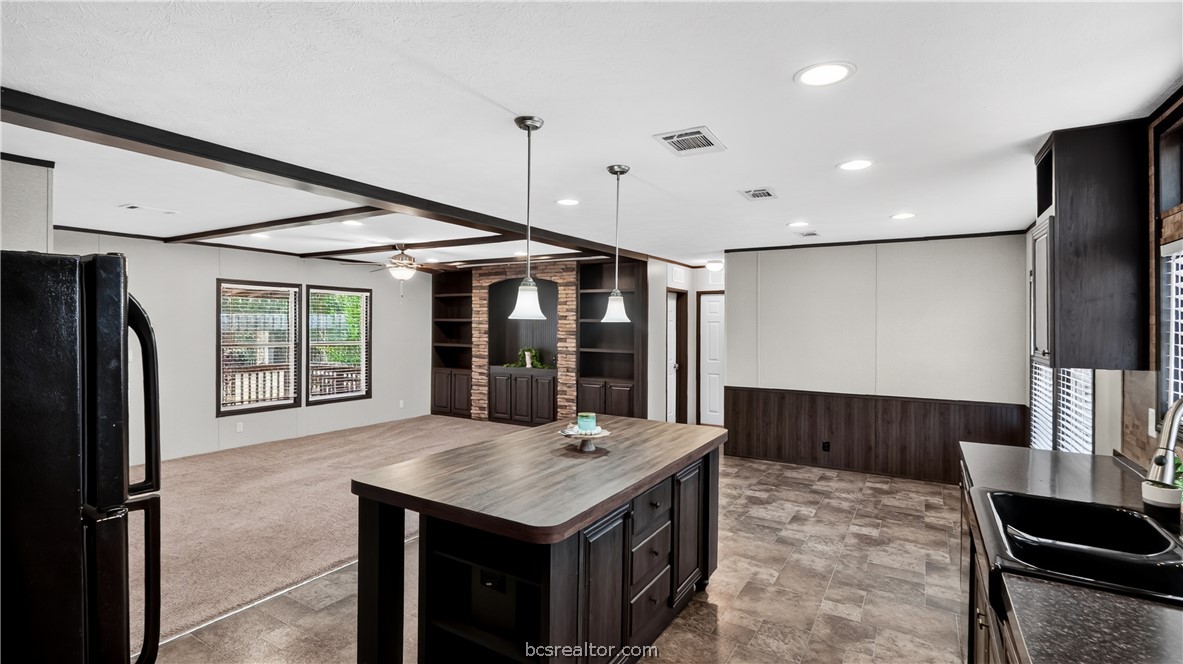 409 Birch Hill Lane