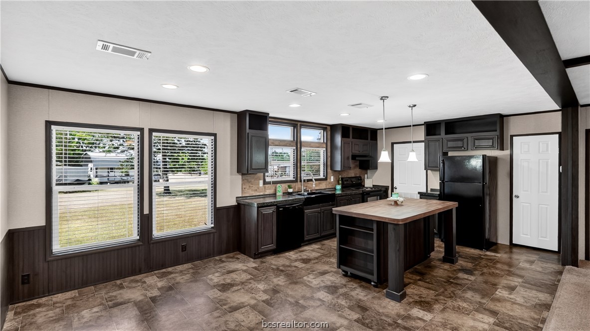 409 Birch Hill Lane