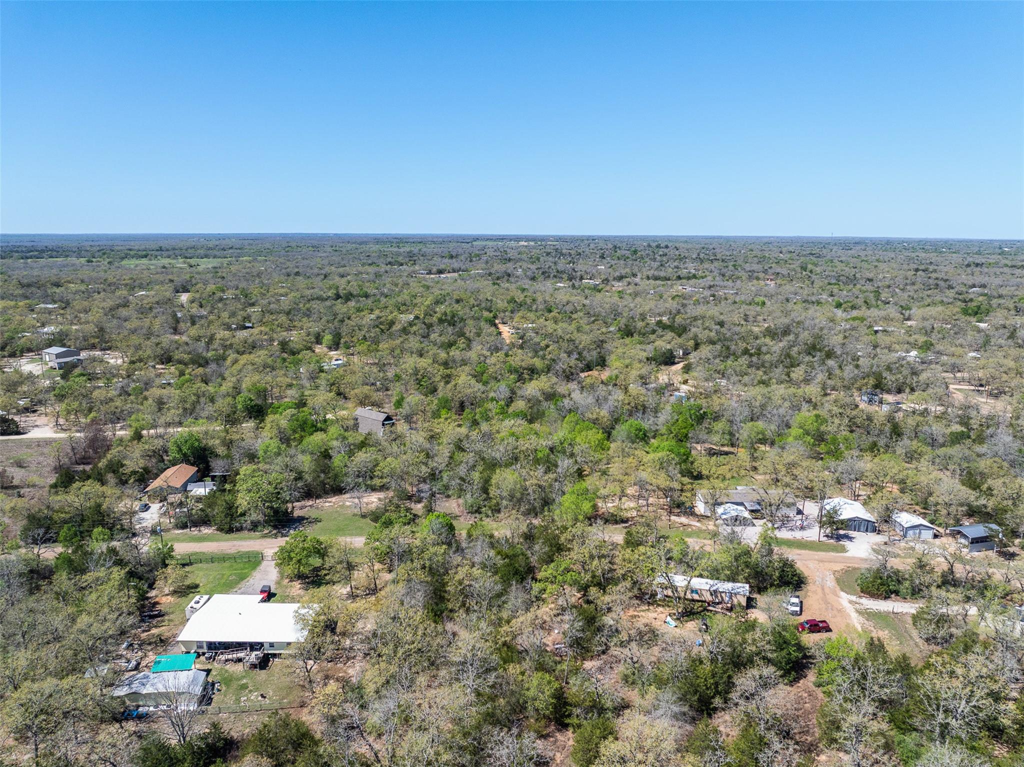 411 Cowboys DR
