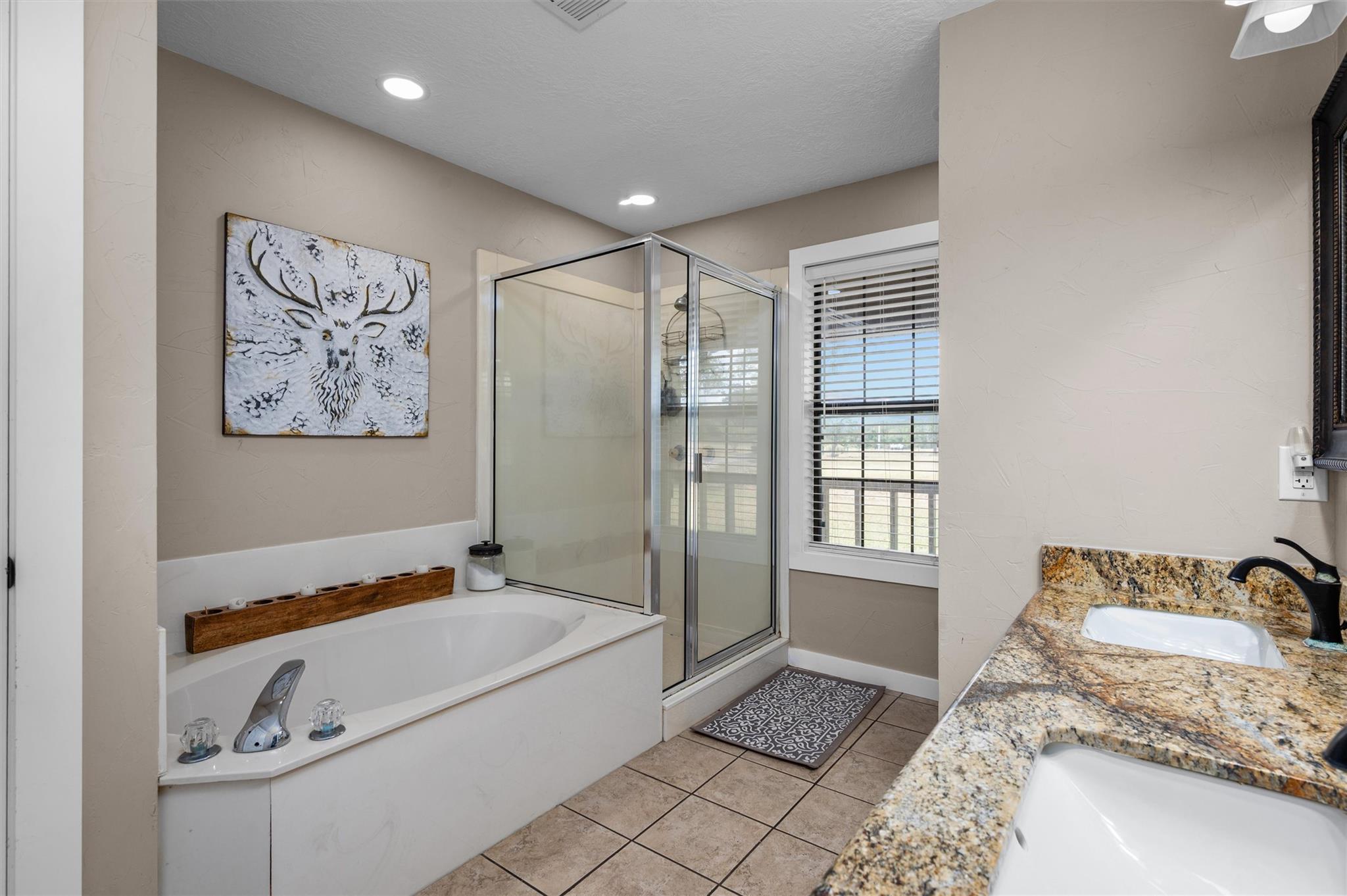 15555 Arhopulos RD