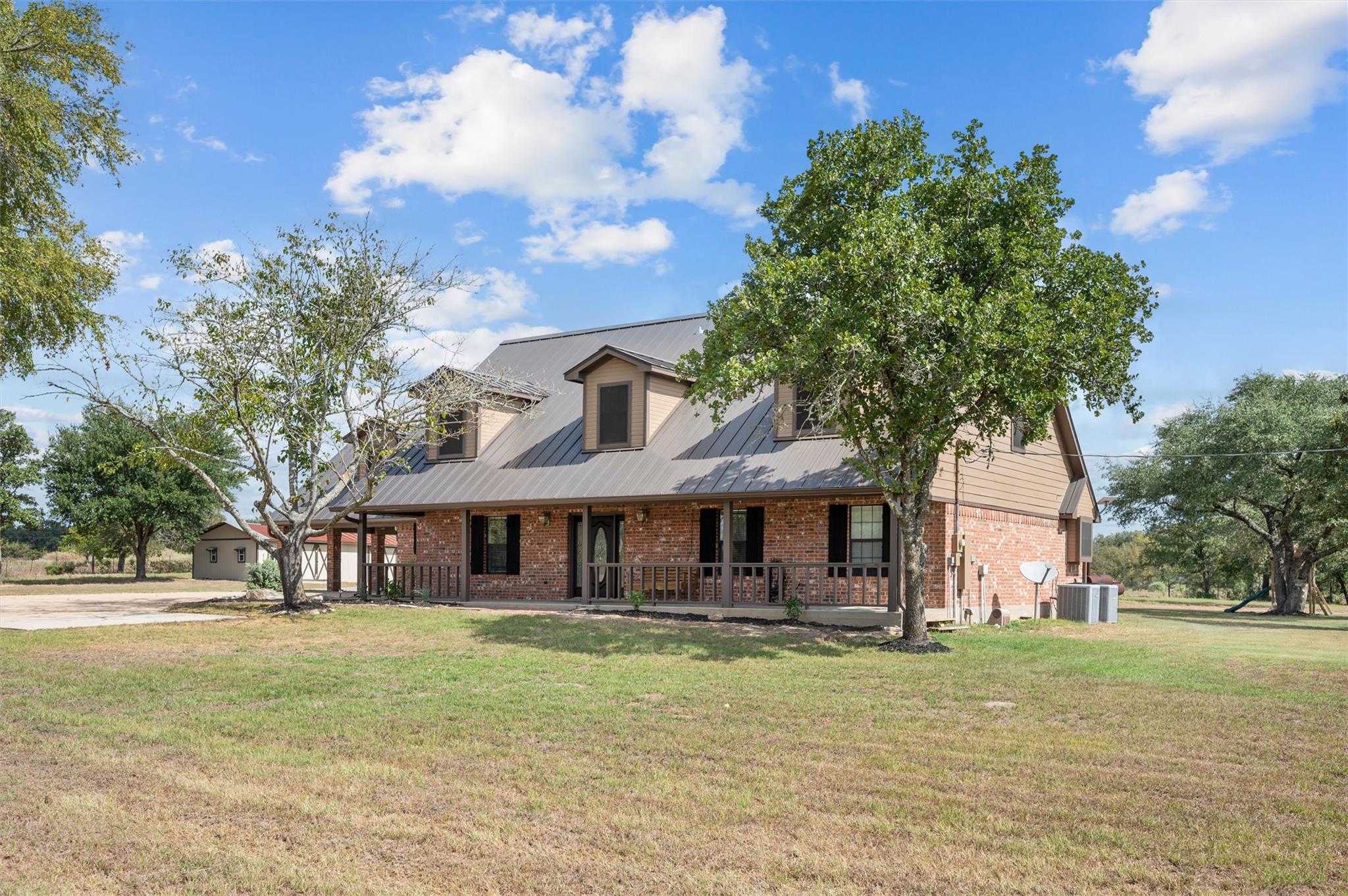 15555 Arhopulos RD
