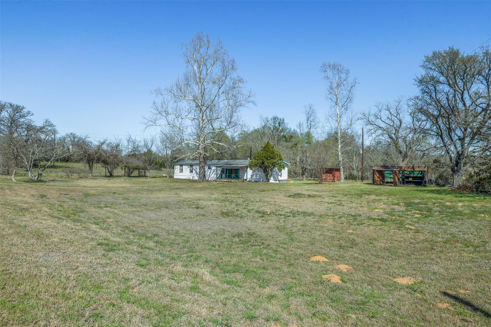 1919 County Road 344 LOOP