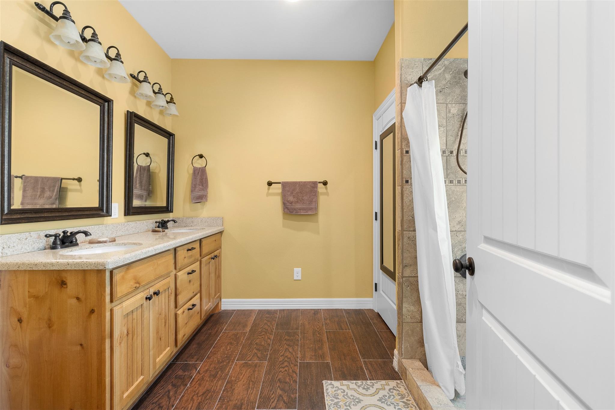 17756 County Road 473