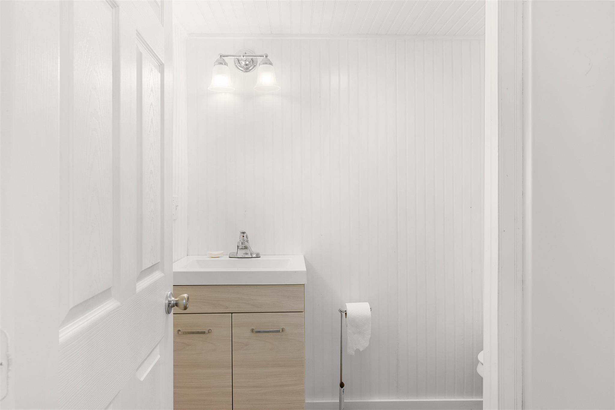 17756 County Road 473