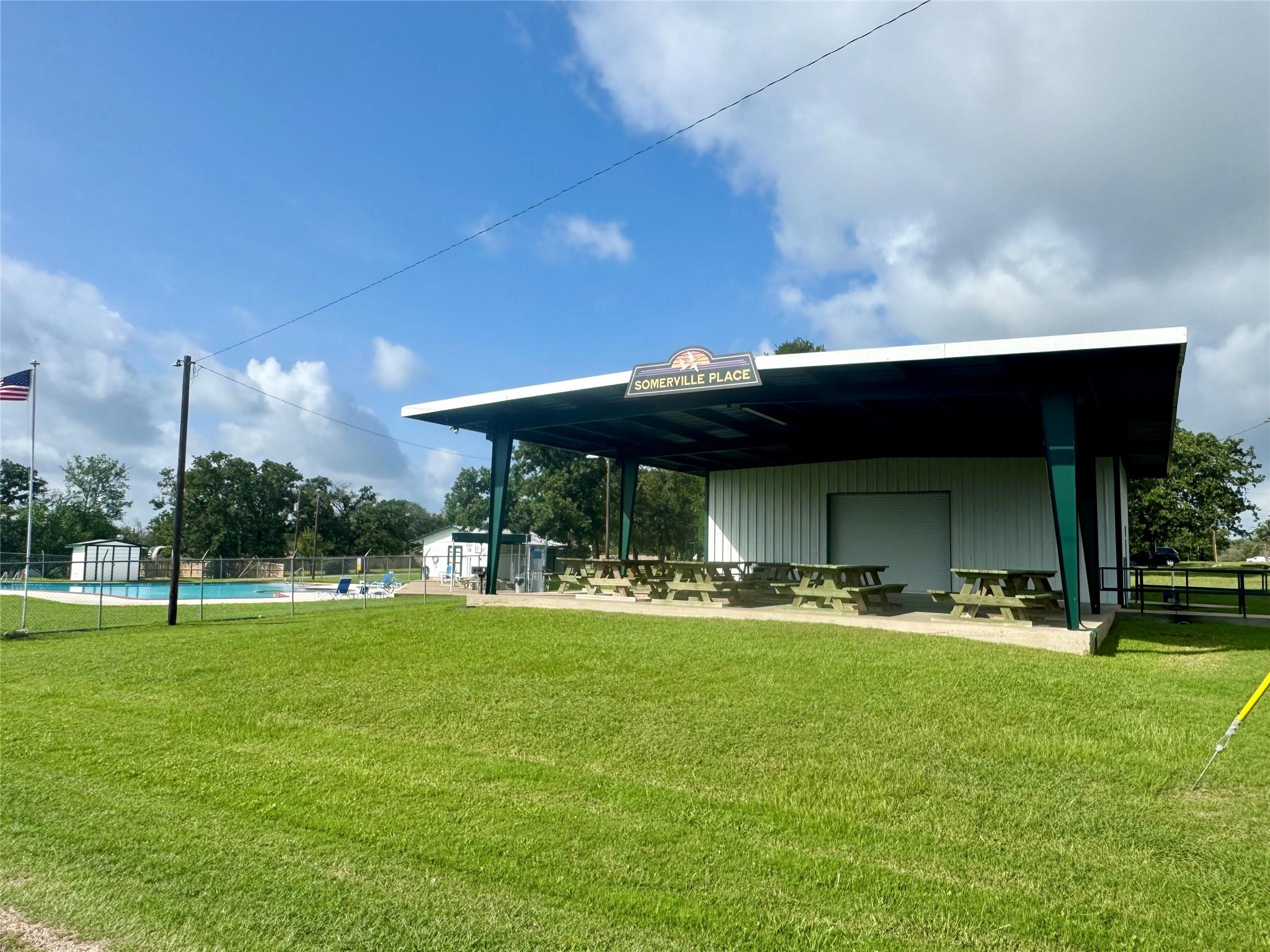 Lots 569-573 Pond Street