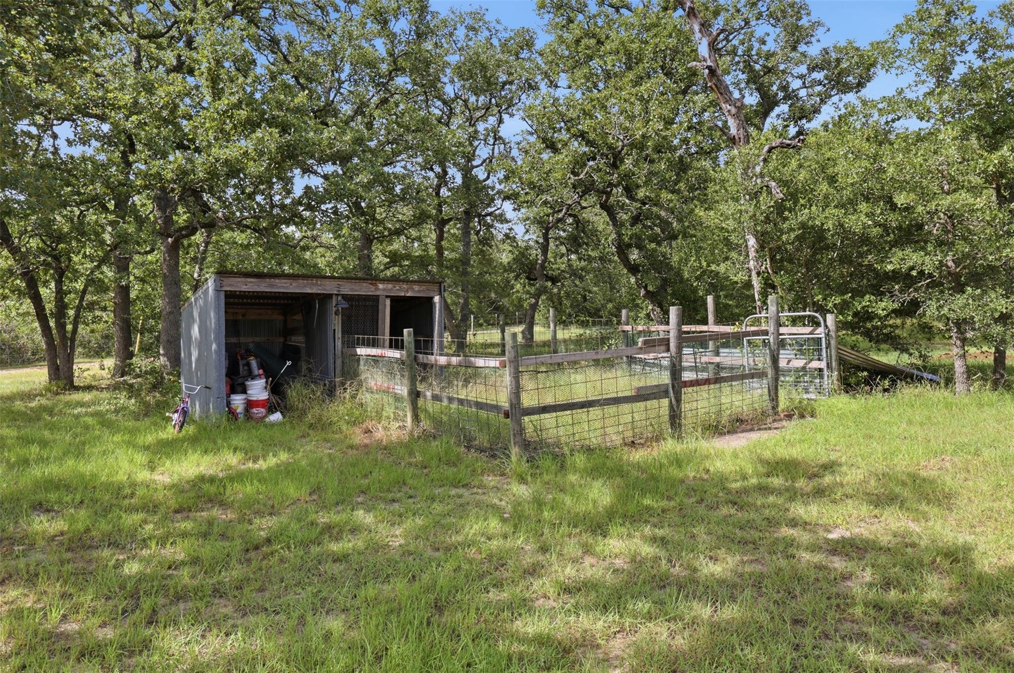 510 Private Road 4035