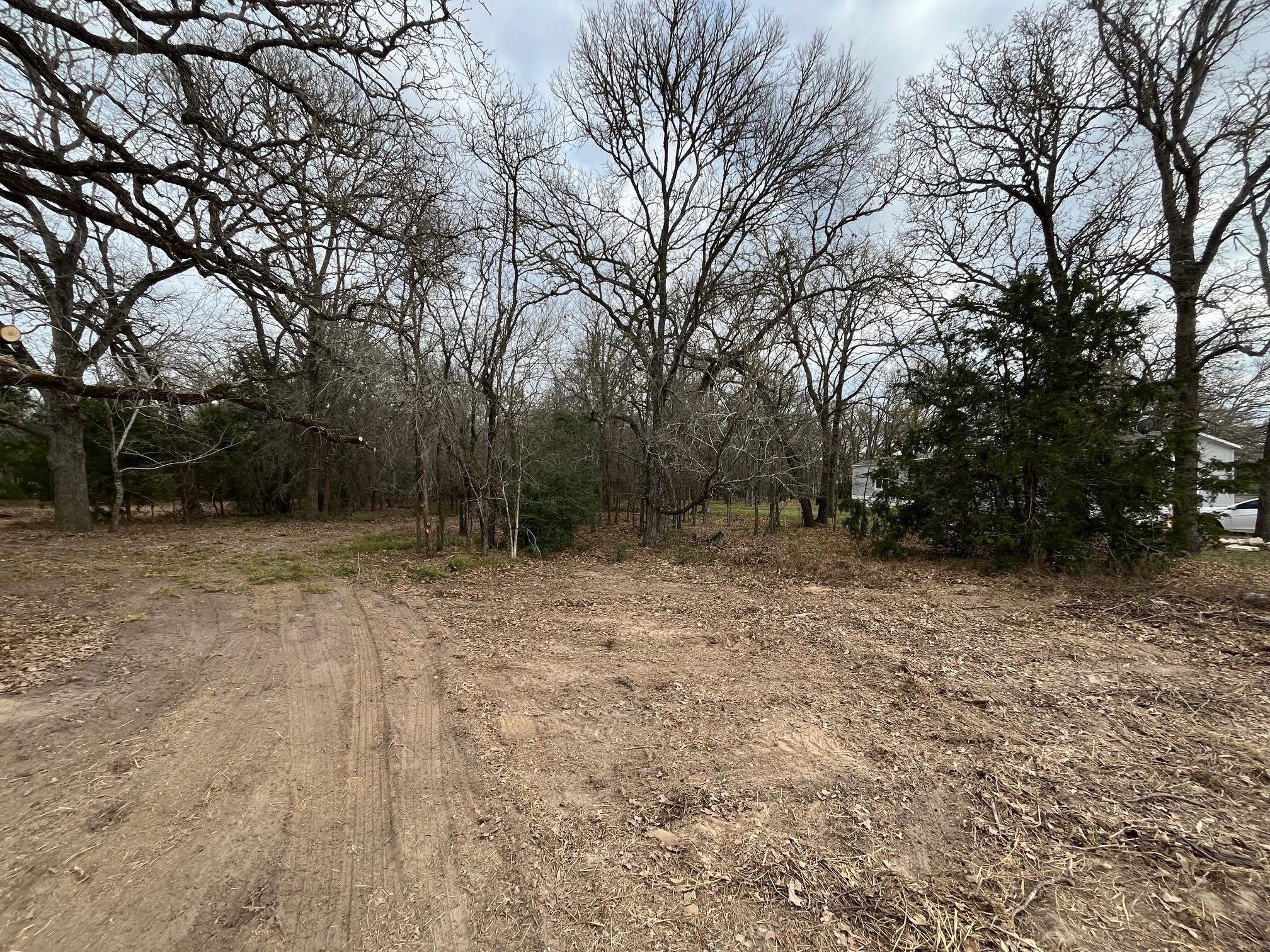 571 Railroad Road