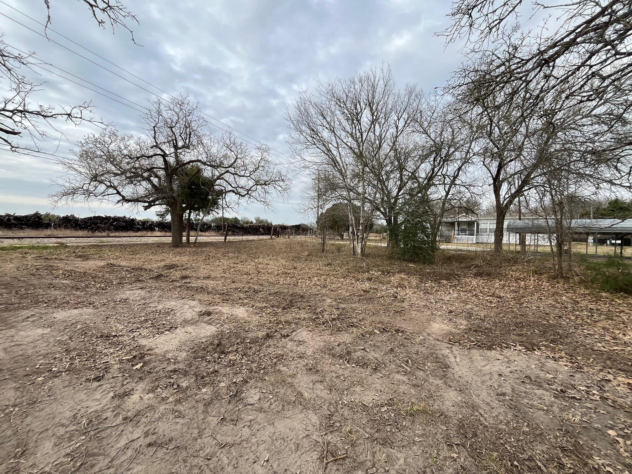 571 Railroad Road