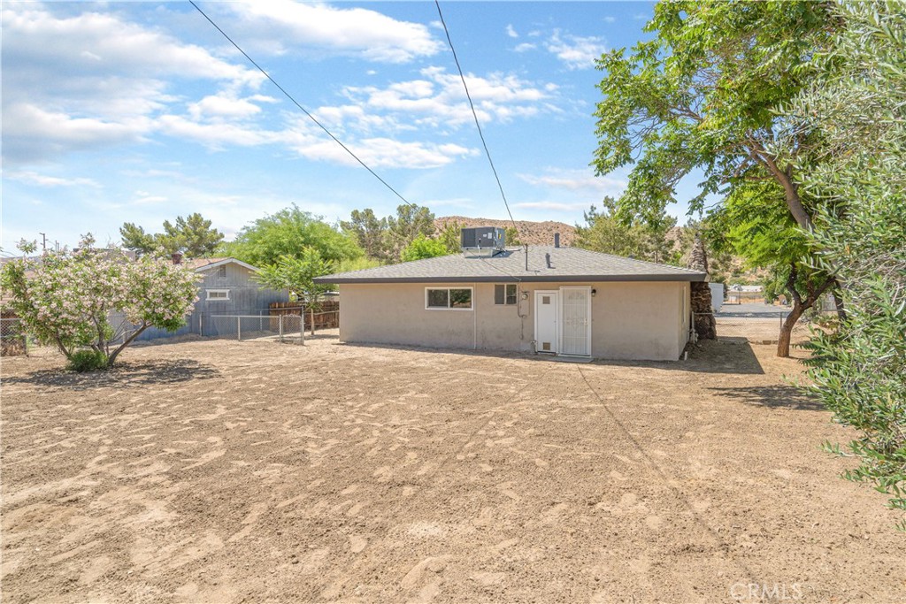 49610 Paradise Avenue