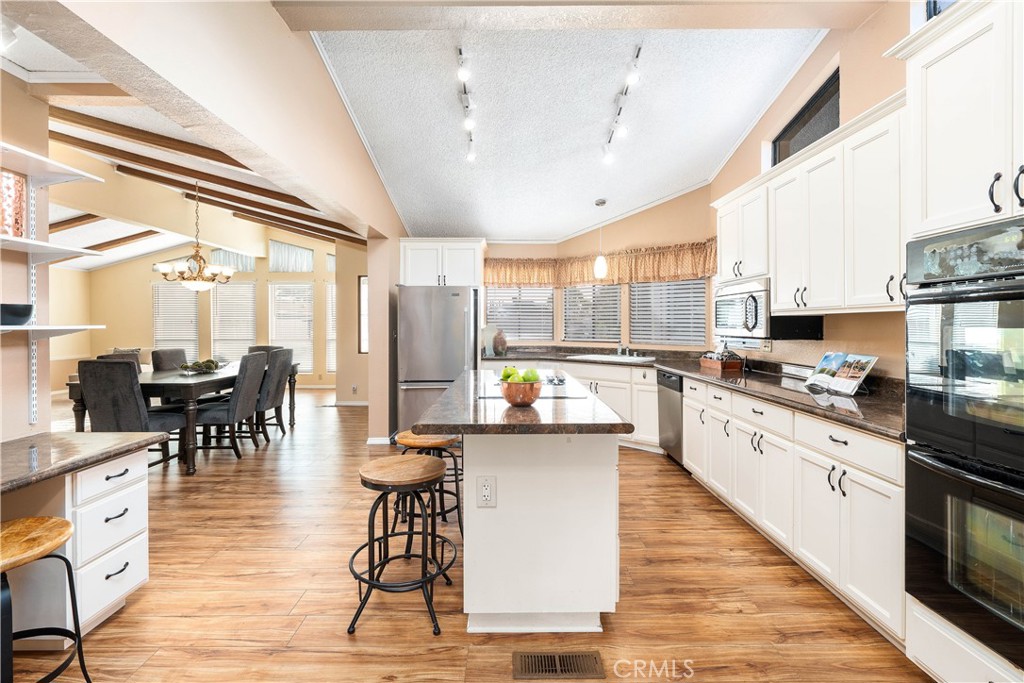 10961 Desert Lawn Drive 193