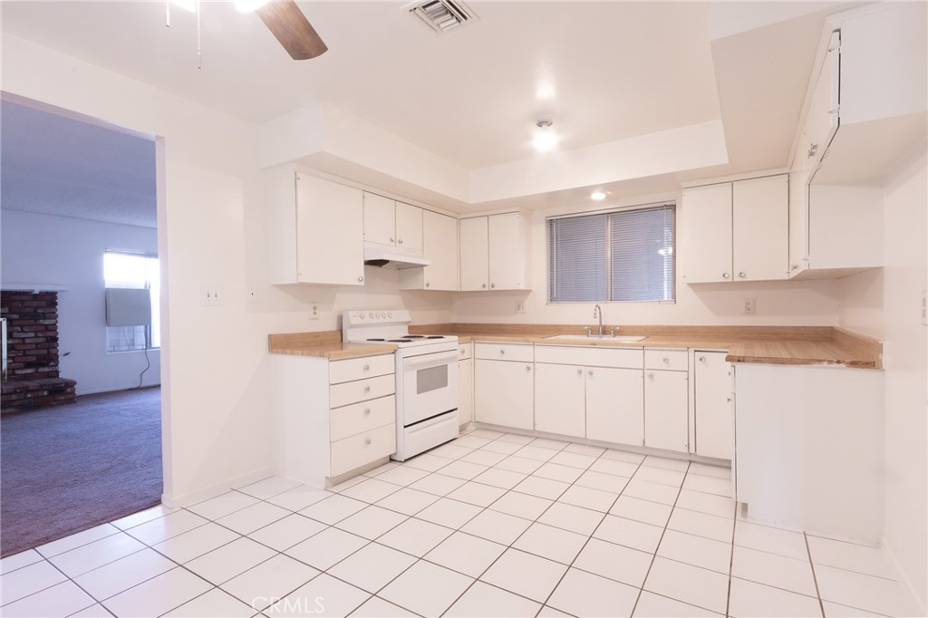 11186 Bellaire Street 2