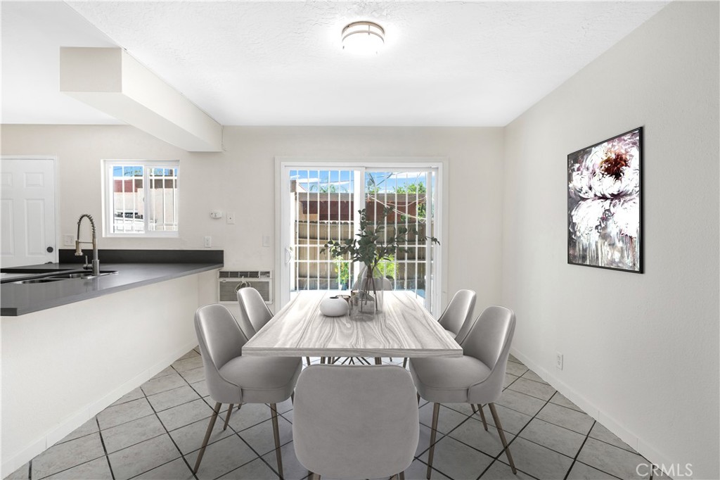 349 N Eucalyptus Avenue 25