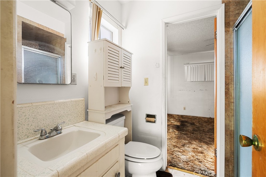 12855 Lantana Avenue