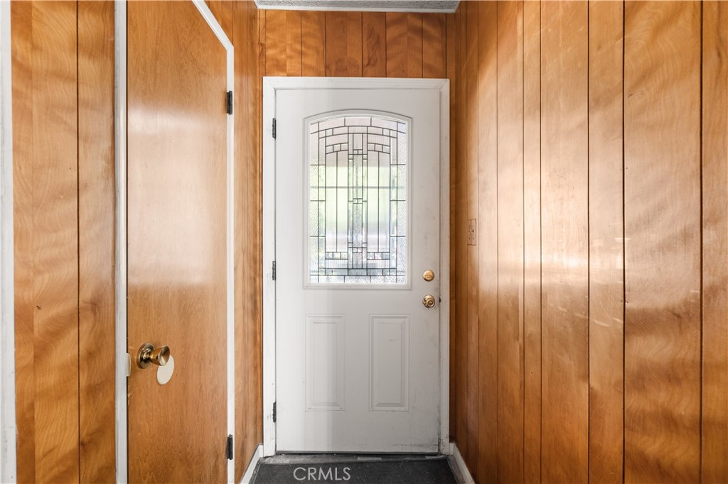 12855 Lantana Avenue