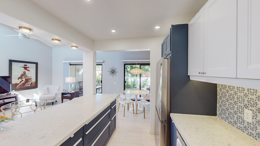 1150 E Palm Canyon Drive 82