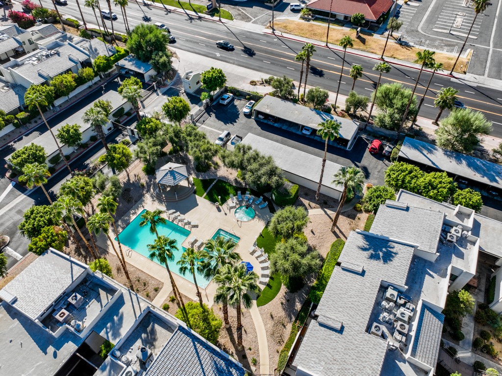 1150 E Palm Canyon Drive 82