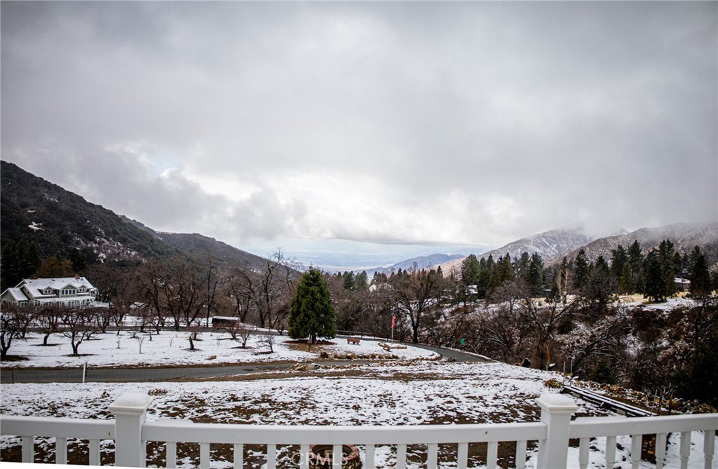 39327 Oak Glen Road