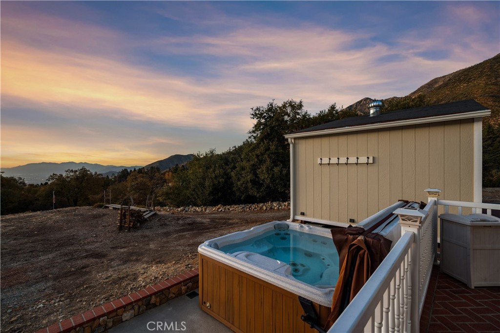 39327 Oak Glen Road