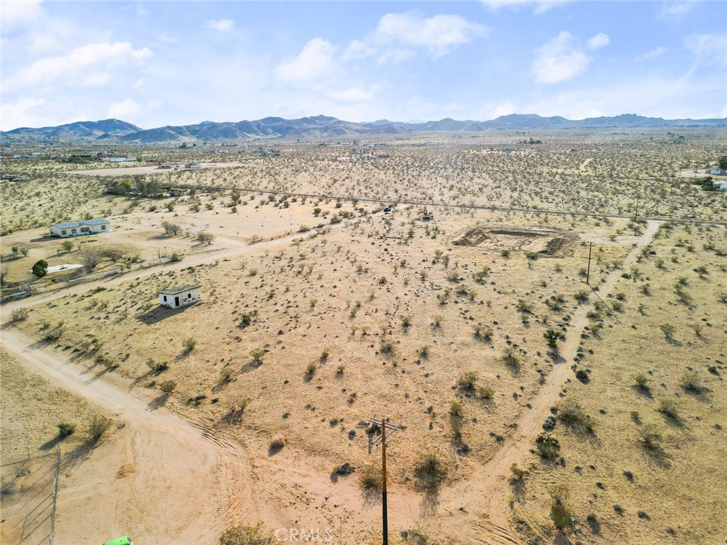 56125 Valley View Road