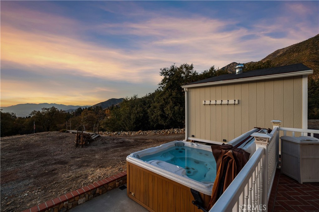 39327 Oak Glen Road