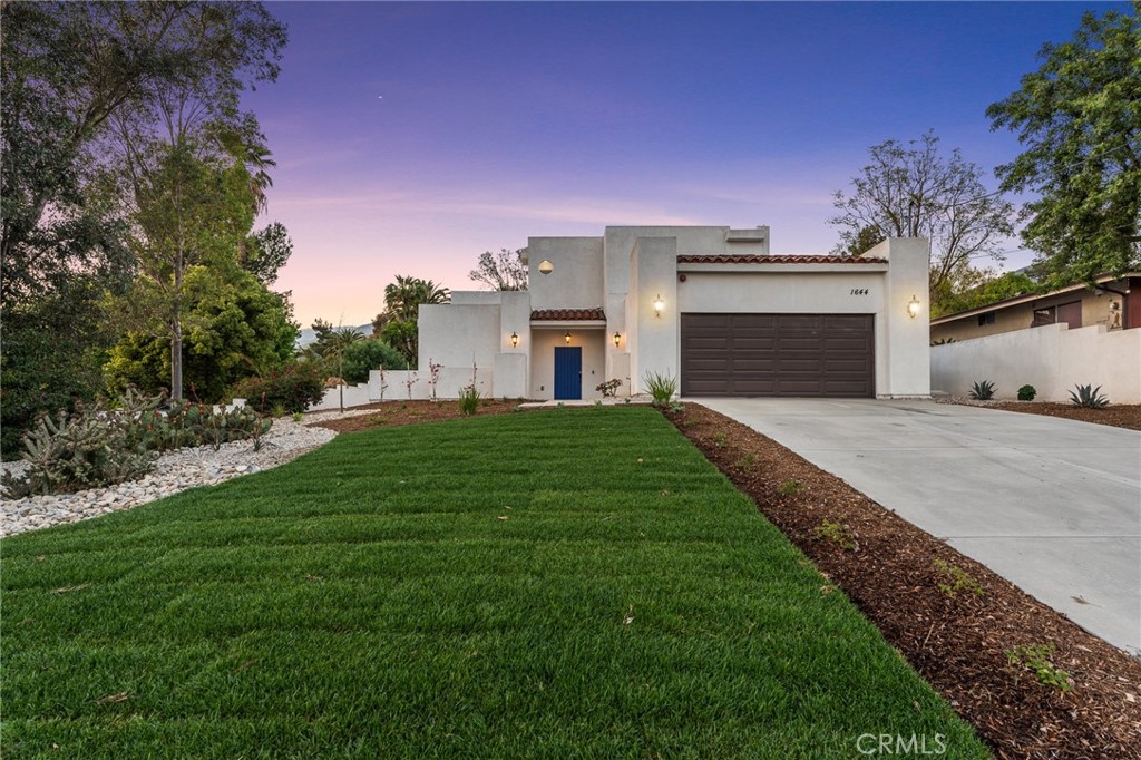 1644 Echo Drive