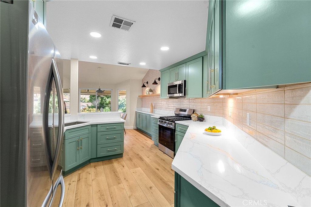4952 Copper Creek Drive