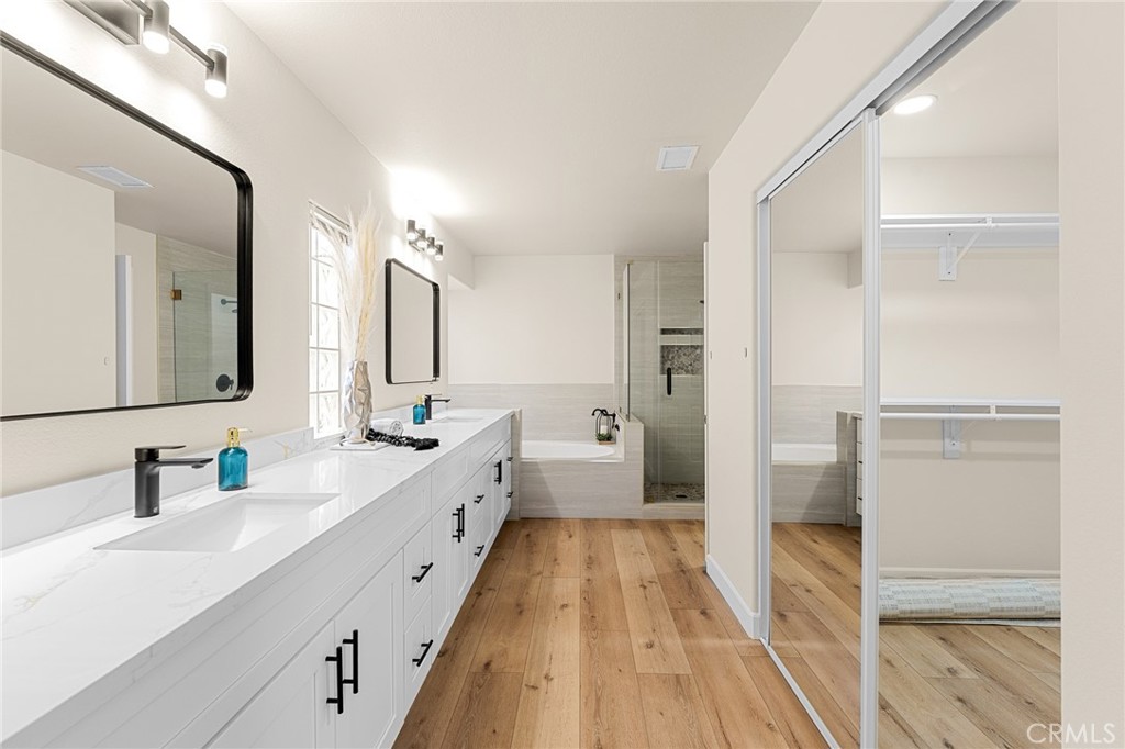 4952 Copper Creek Drive