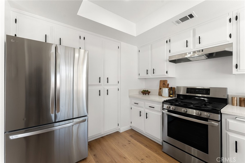 2231 El Rancho Circle